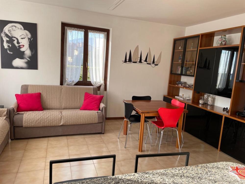 Welcome Traveller La Perla Apartments Garda  Exterior foto